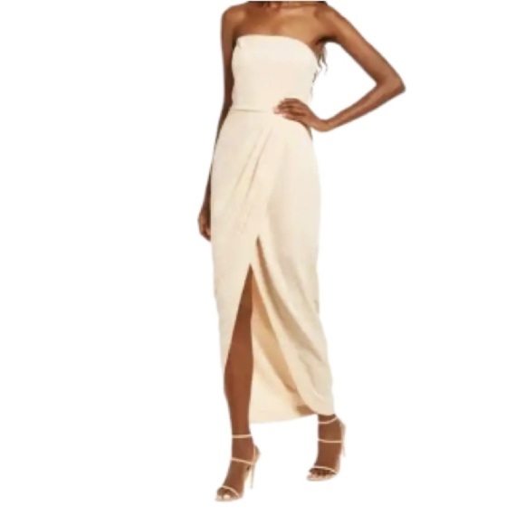 WAYF Gorgeous The Angelique Strapless Tulip Hem Gown Off White New Size XS - Picture 1 of 9